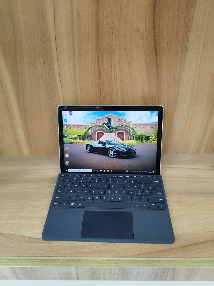 لپ‌تاپ سرفیس پرو گو2 پردازنده M3 8100Y رم 8 هارد 128 ssd گرافیک اینتل سیم کارت خور صفحه نمایش 10.5 اینچ لمسی